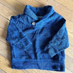 12-18 mon sweater